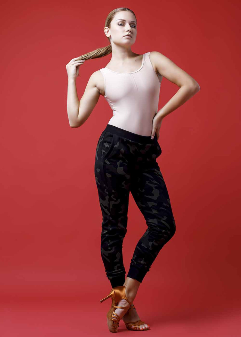 LUCKY CHARM - Брюки BETTINA, женские , на манжете 90%хлопок, 10%эластан, милитари-хаки, XS