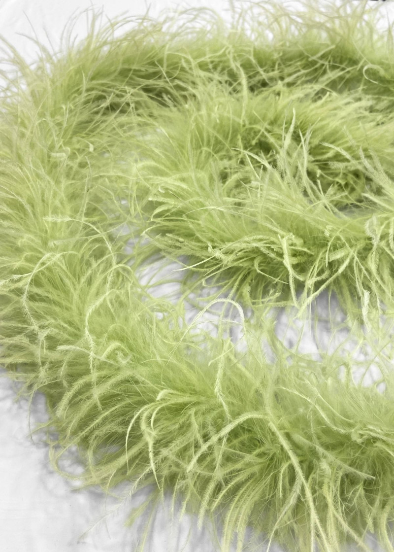 Боа страус Premium пір'я, green tea, 1.8m, тринитковий