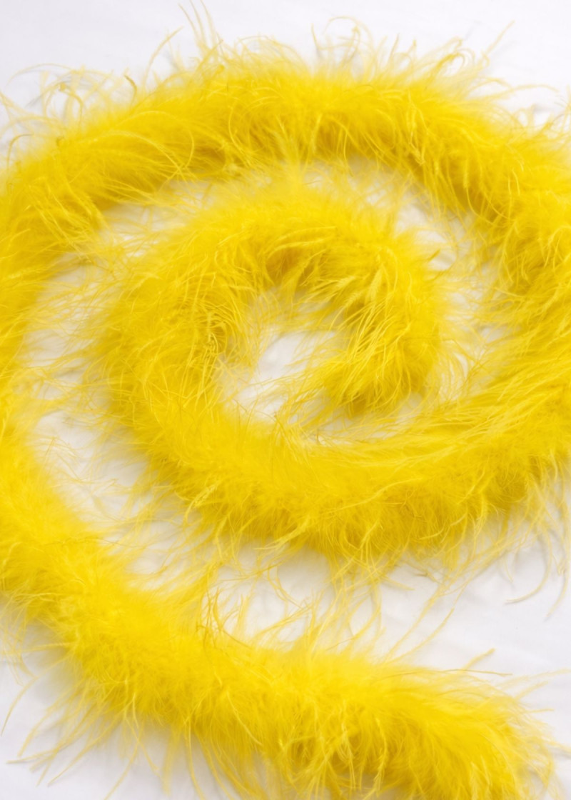Боа страус однониточный перо, лимон, 1.8m